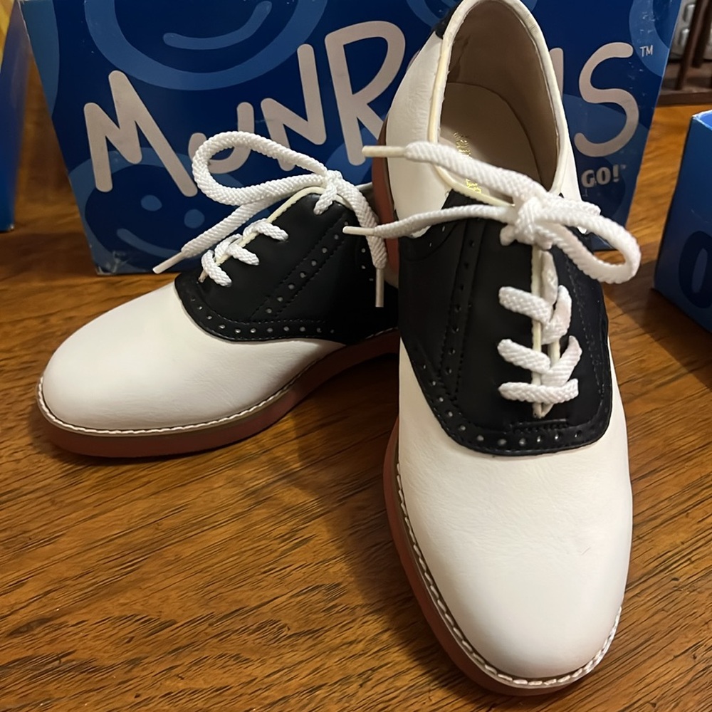 Cheerleader White/Black - Picture 3 of 5